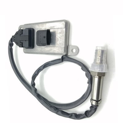 ISO9001 เครื่องยนต์ NOx Sensor สำหรับ Cummins 5WK96675A 1705572 2894940