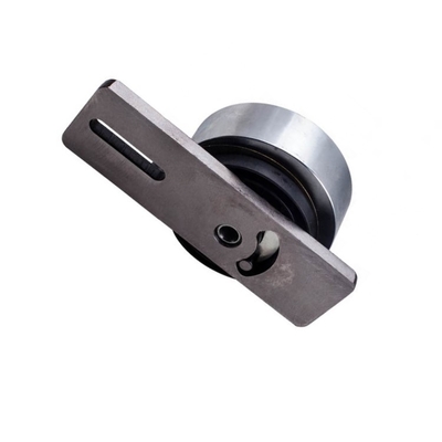 เครื่องจักรดีเซล ISO9001 เครื่องปรับความตึงสายพานคูโบต้า 4KG OE Standard 6735884