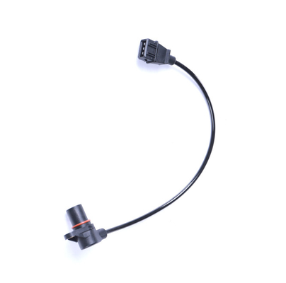 DAF CF 75 เซ็นเซอร์ตำแหน่งเพลาข้อเหวี่ยงรถบรรทุก OEM 1365738 0281002408