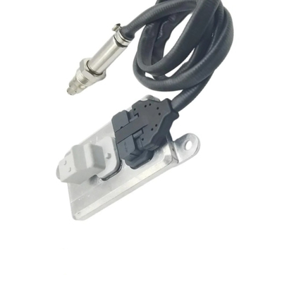 24V Nitrogen Oxid Nox Sensor สำหรับ Mercedes Benz A0101539628 5WK9 6659C