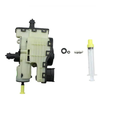 น้ำมันดีเซลที่ปล่อยออกมา DEF Adblue SCR Urea Pump สำหรับ BC3Z-5L227-K BC3Z-5L229-L