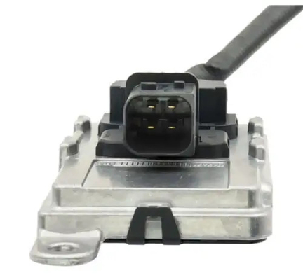 24V ไนโตรเจนออกซิเจน Nox เซนเซอร์สําหรับ Cummins OEM A063W651 5594608
