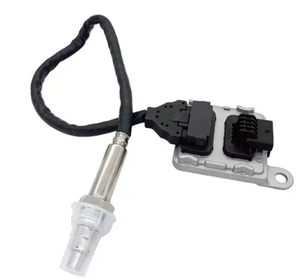 12V ไนโตรเจนโอไซด์ Nox Sensor สําหรับ Mercedes Benz OEM A0009057108 SNS381A