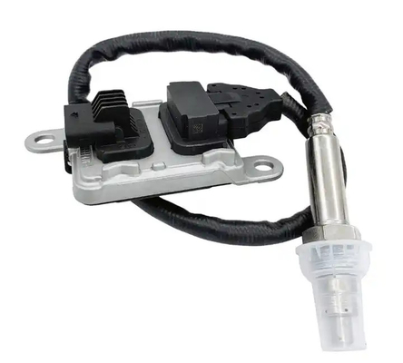 12V ไนโตรเจนโอไซด์ Nox Sensor สําหรับ Mercedes Benz OEM A0009057108 SNS381A