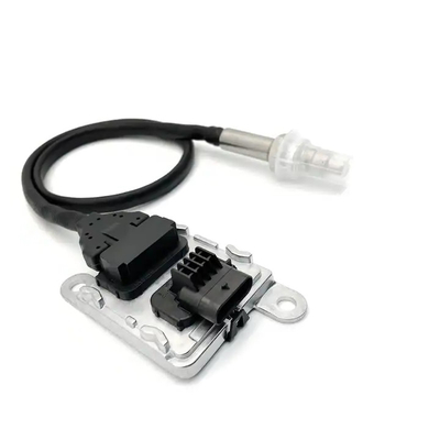 12V ไนโตรเจนออกซิเจนเซนเซอร์ Nox Sensor สําหรับ VOL OEM 5WK97365 22303384