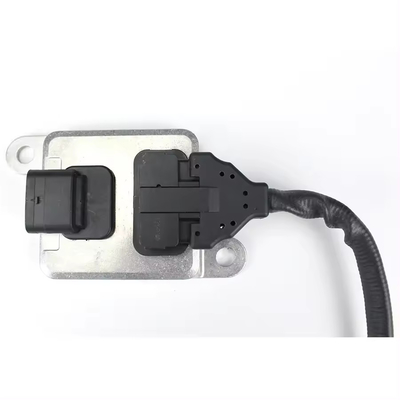 12V ไนโตรเจนออกไซด์ NOX เซนเซอร์สําหรับ IVECO Daily OEM 5801471118 5WK96791