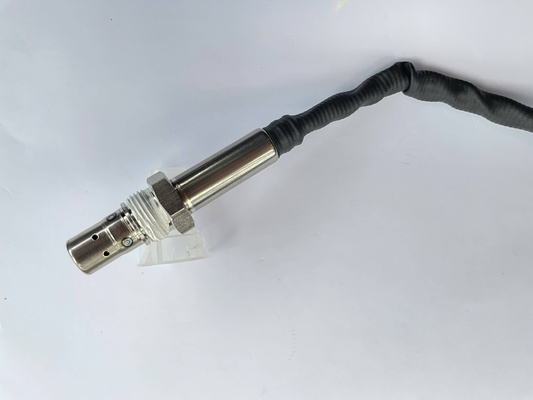 OE Standard 2012 เครื่องยนต์รถบรรทุก NOx Sensor สำหรับ DAF 2006245 5WK96661D