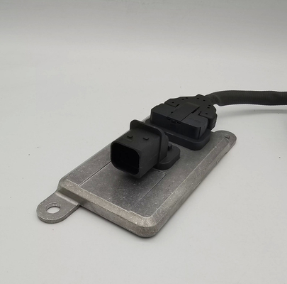 ISO9001 Black Actros Mercedes Nox Sensor A0101539328 5WK96642B ครอส