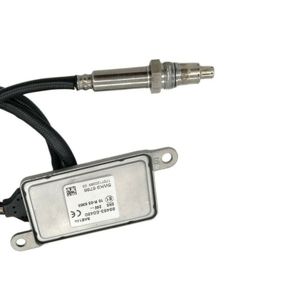 ISO9001 24V Black Hino Nox Sensor ไนโตรเจนออกไซด์หนึ่งปี Waranty 5WK96786