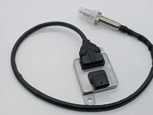 A0009053506 5WK96681F เซ็นเซอร์ NOx ในรถยนต์ 12V Mercedes Benz E400